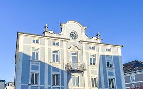 Loft-Wohnung im Herzen von Prien - 100m2 - SmartTV
